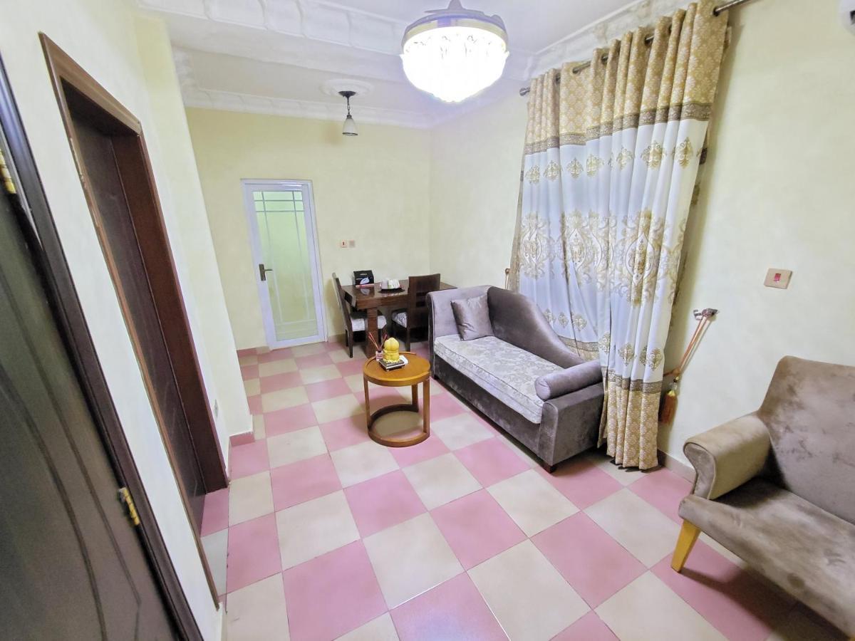 Afri-Royal Hotel Akra Dış mekan fotoğraf